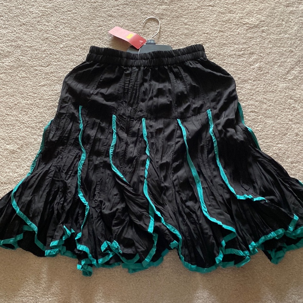 Skirt for women